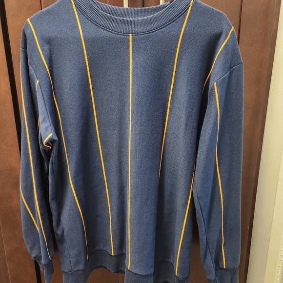 Mens sweater - Picture 2 of 2